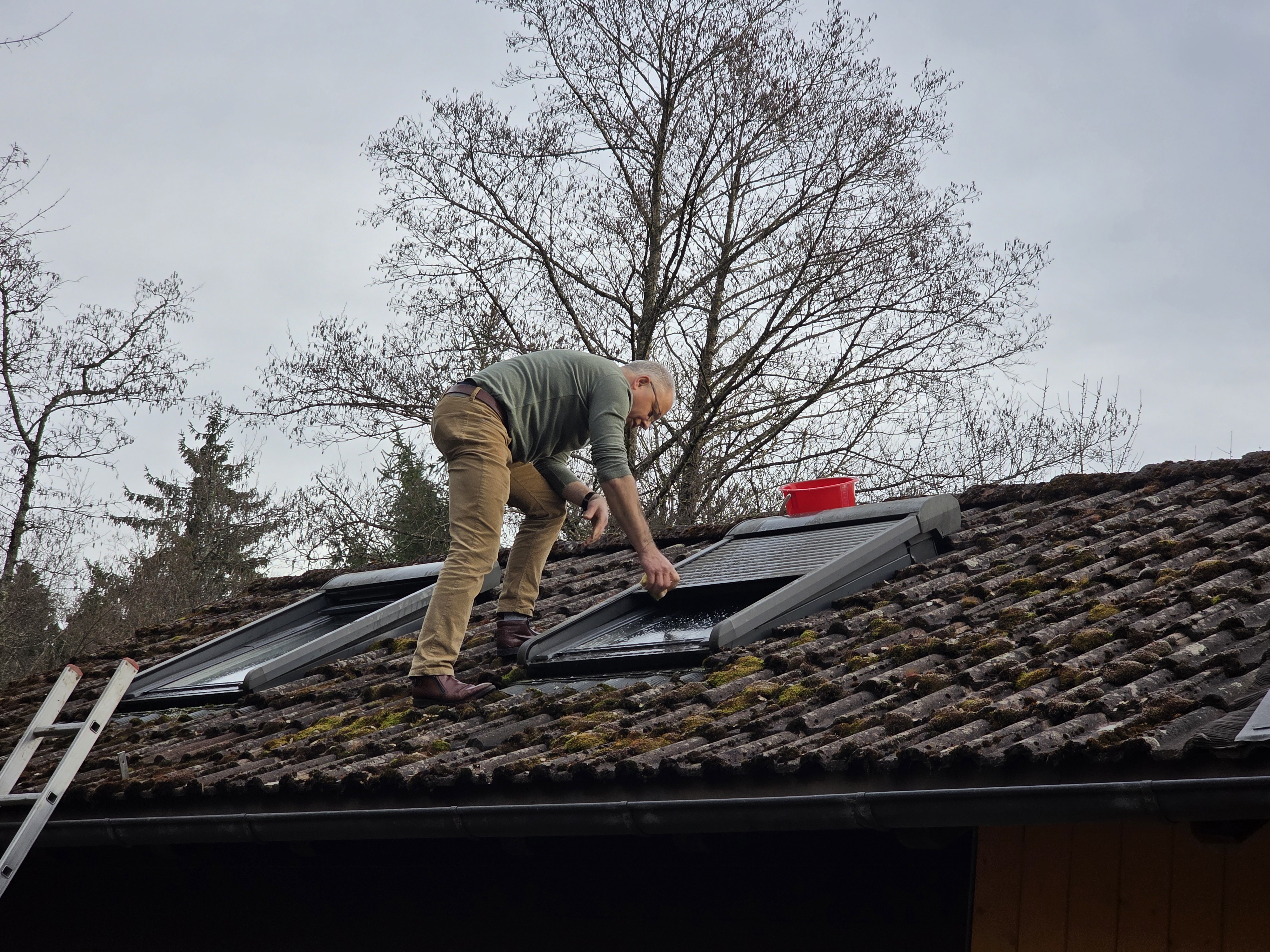 Frühjahrsputz 2026 an unserem Lehrbienenstand
